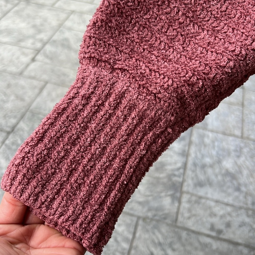 EXPRESS SWEATER - Picture 6 of 16